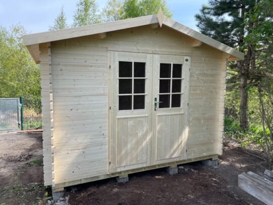 Maplehaven 1.1 in (28 mm) Wooden Bunkie Kit - 107 sq. ft. (9.9 m2)