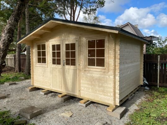 Wildwood 1.1 in (28 mm) Wooden Bunkie Kit - 114 sq. ft. (10.6 m2)