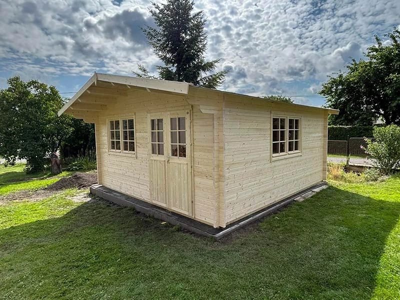 Grovewood 2.8 in (70 mm) Log Cabin Kit - 248 sq. ft. (23.0 m2) - Image 2