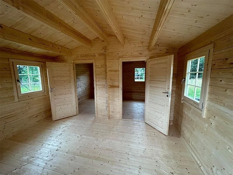 Highbourne 2.8 in (70 mm) Log Cabin Kit - 259 sq. ft. (24.1 m2) - Image 3